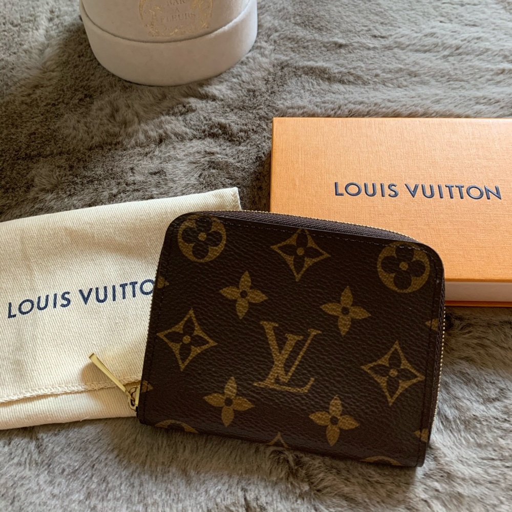 Louis Vuitton Zippy Coin Purse in monogram canvas.